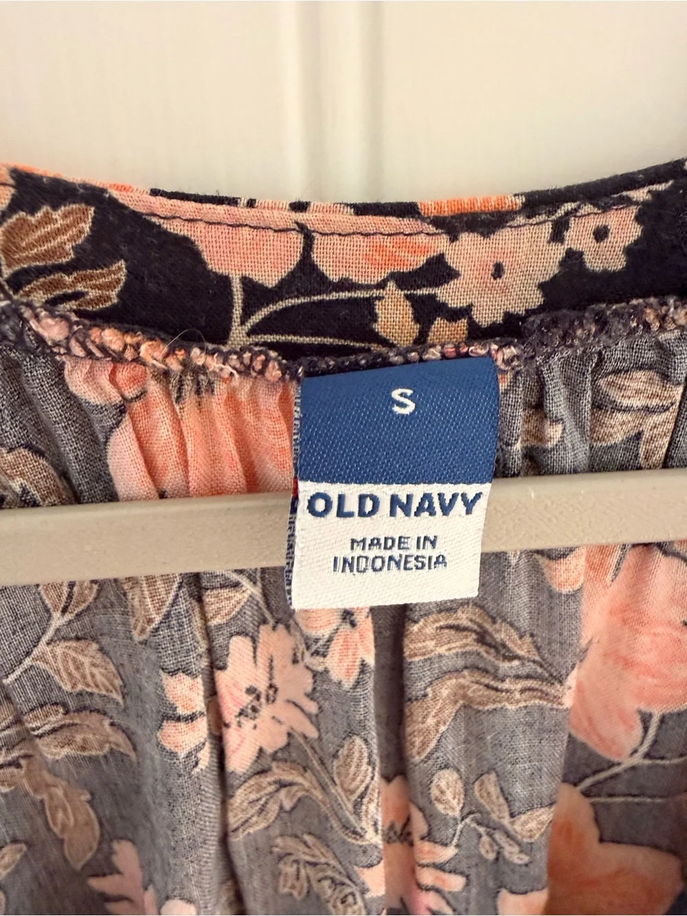 Old Navy Navy Floral Maxi Dress with Peach Blooms, size small